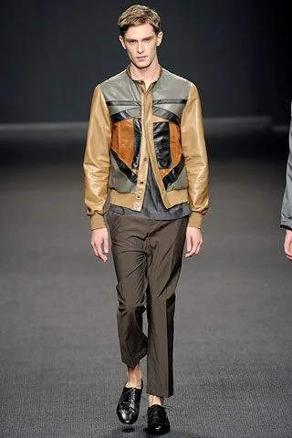 Look 3